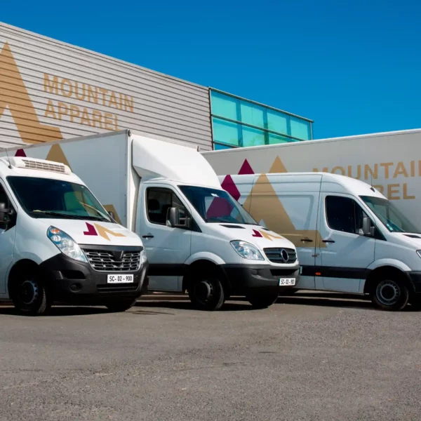 Avery Dennison 900 Super Cast solid colour sign vinyl has been used for the complete branding of this fleet of company van and truck livery and the corporate building signage.